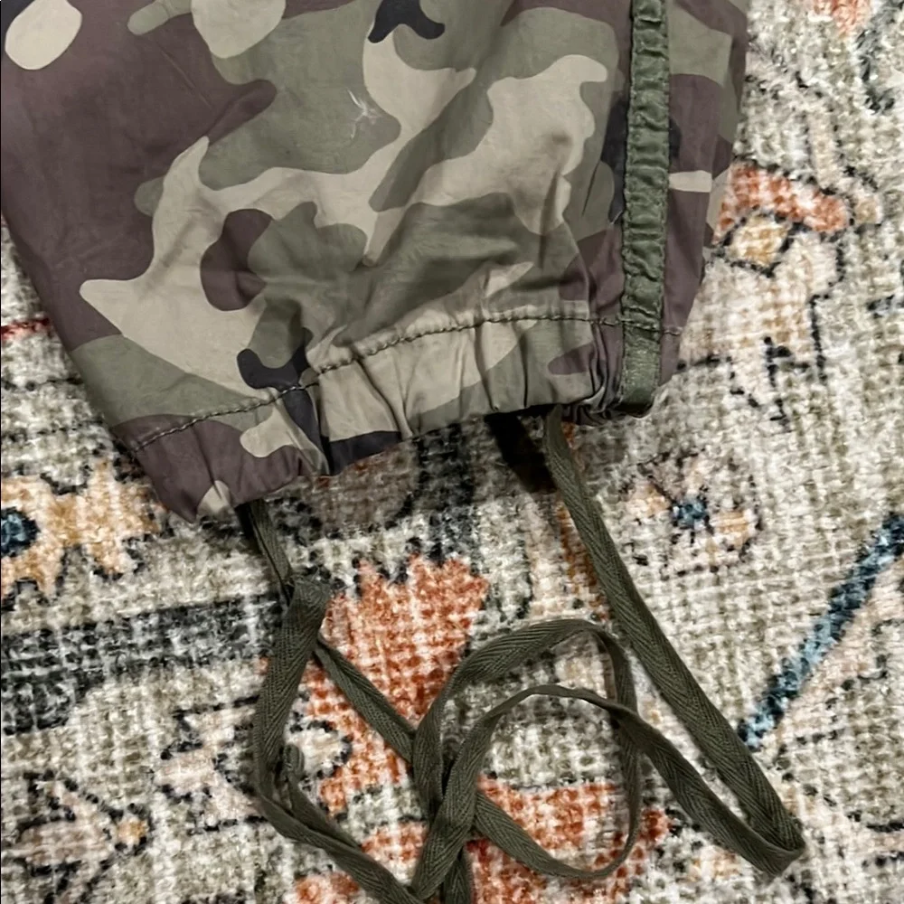 Abercrombie & Fitch Camouflage Cargo Pants sz 20 short - Picture 3 of 7